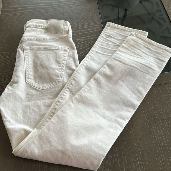 NWT! Abercrombie & Fitch Athletic Skinny Stretch White Distressed Jeans Sz 29x32 - Picture 11 of 14